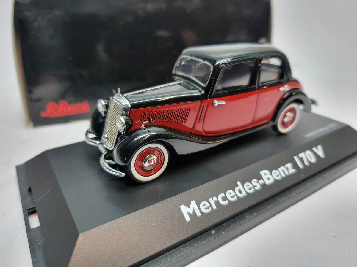 Schuco Mercedes-Benz 170V Kasten Zwart/Rood - Schaal 1:43