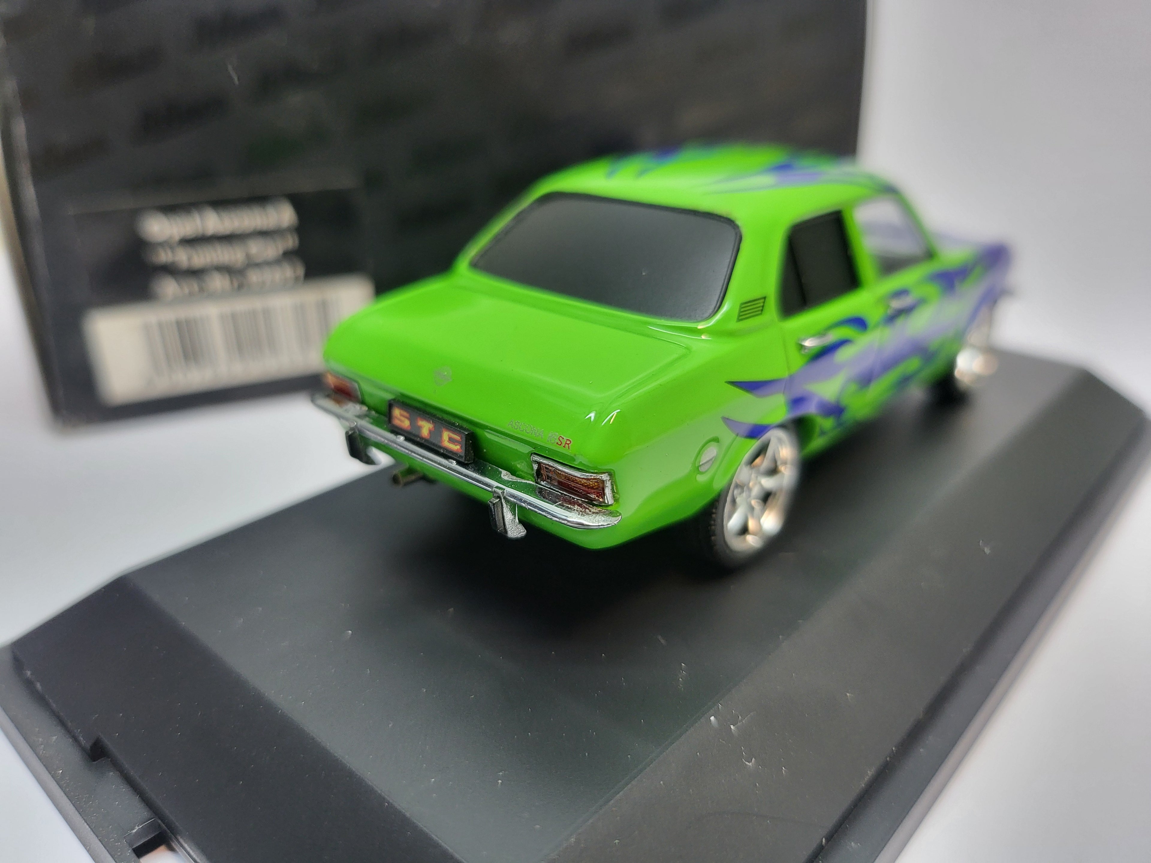Schuco Opel Ascona A Tuning Car - Schaal 1:43