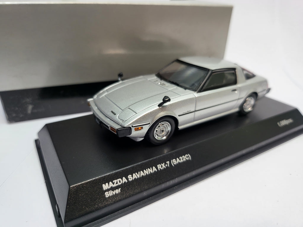 Kyosho Mazda RX-7 Savanna Zilver 1978 - Schaal 1:43 - Limited Edition