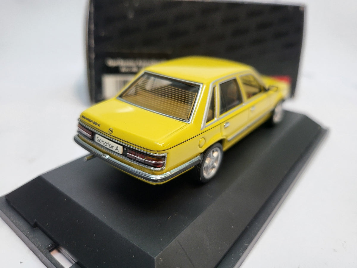 Schuco Opel Senator A 2.8 S Jamaika Geel - Schaal 1:43