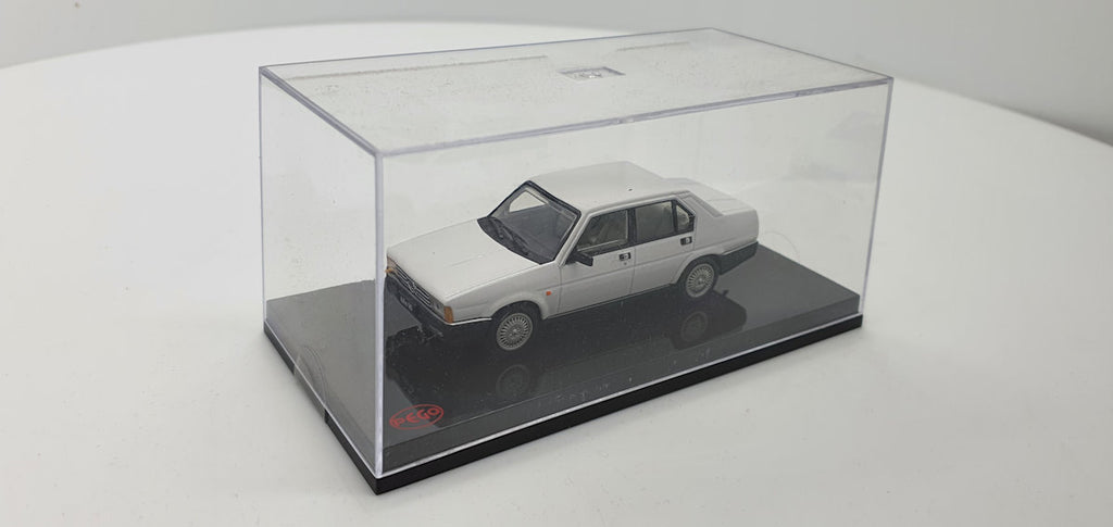 Pego Alfa Romeo 90 Wit (145514) - 1:43