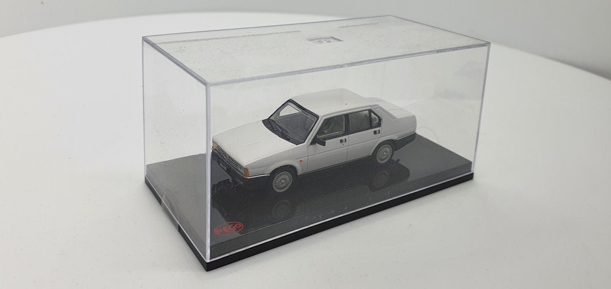 Pego Alfa Romeo 90 Wit (145514) - 1:43