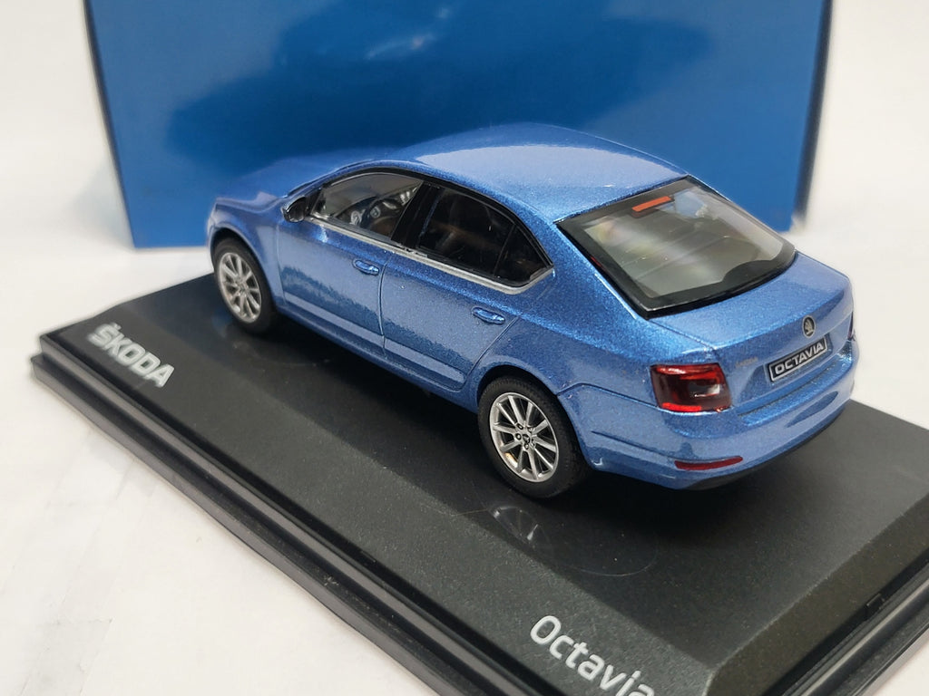 Abrex Skoda Octavia Sedan Denim Blue Metallic 2004 - Schaal 1:43
