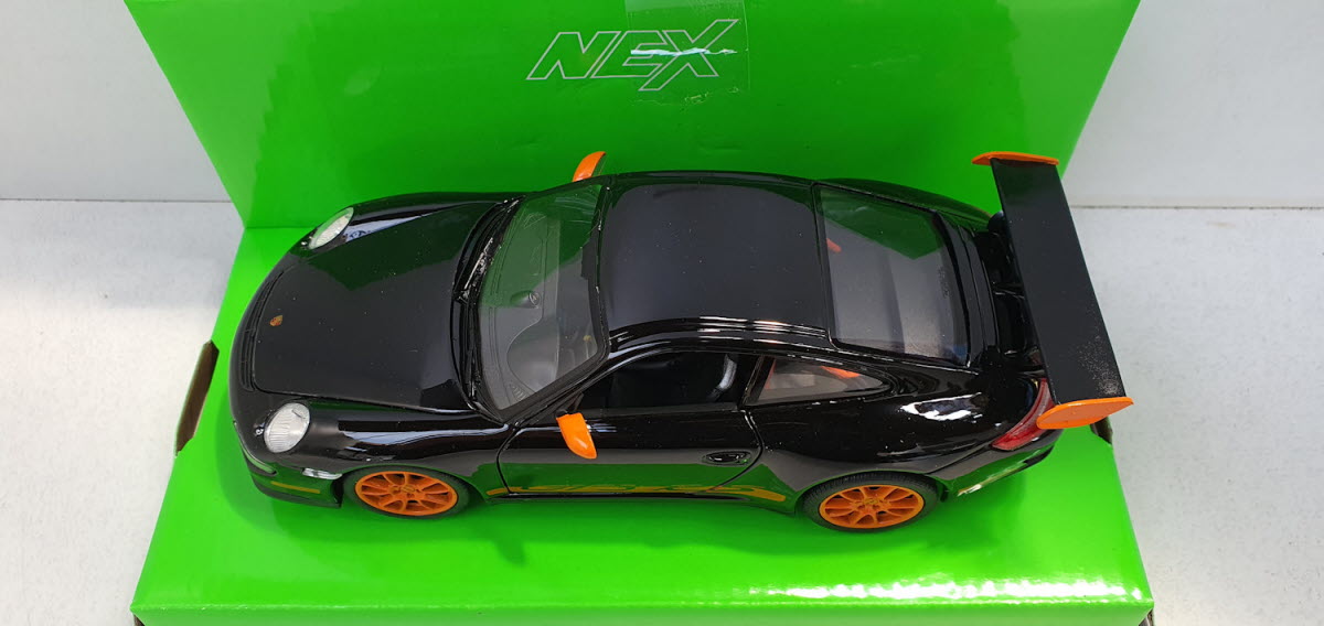 Porsche 911 (997) GT3 RS Zwart/Oranje 2006 Welly 1:24
