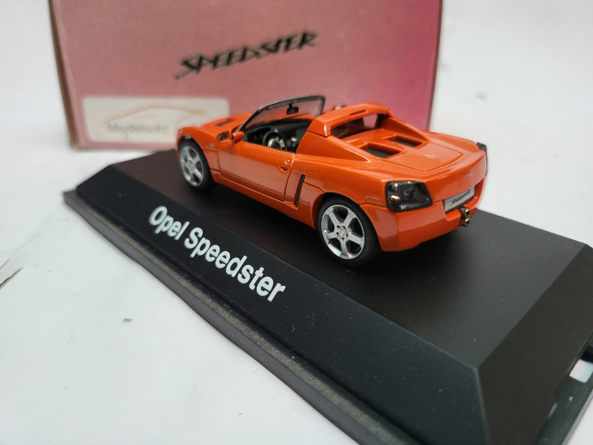 Schuco Opel Speedster Dealer Edition Oranje 2001 - Schaal 1:43