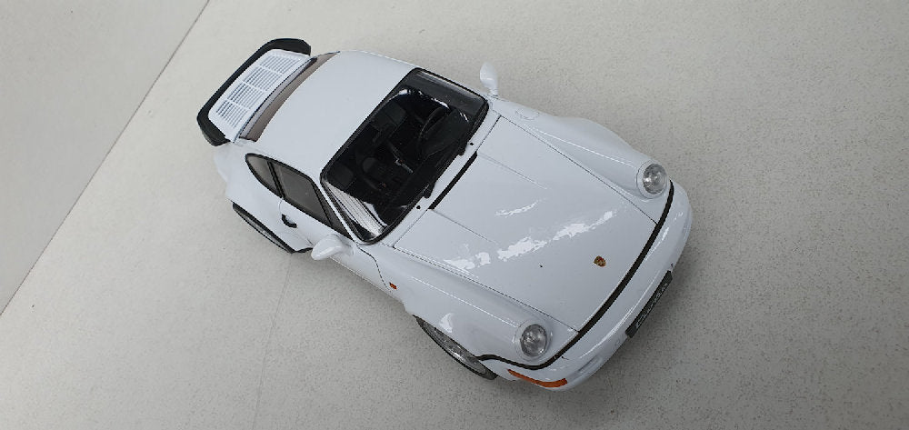Welly: Porsche 911 (964) Turbo Wit - Schaal 1:18