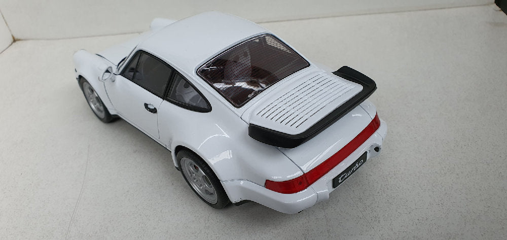 Welly: Porsche 911 (964) Turbo Wit - Schaal 1:18