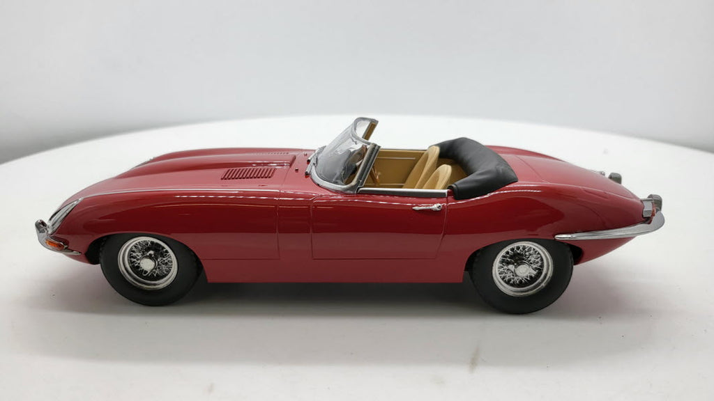 Jaguar E-Type Serie 1 Cabriolet Rood 1961 - KK-Scale 1:18