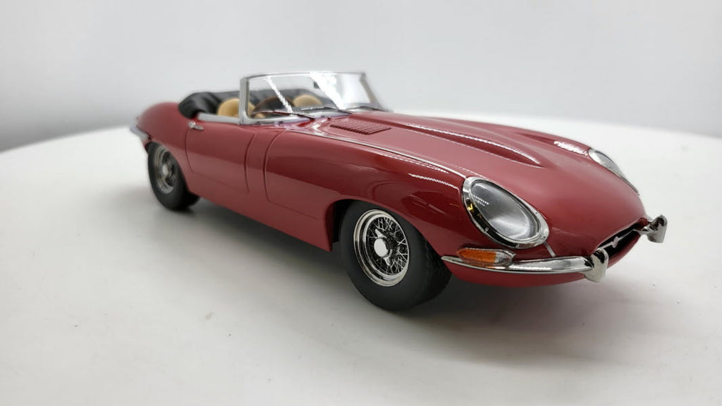 Jaguar E-Type Serie 1 Cabriolet Rood 1961 - KK-Scale 1:18