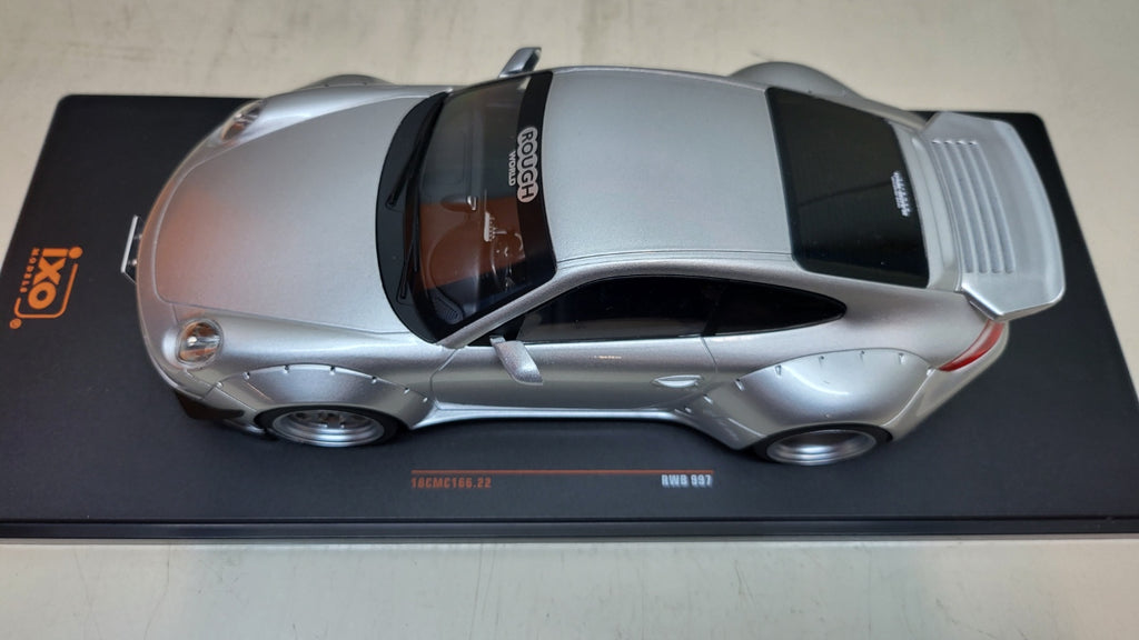 IXO: Porsche 997 RWB Zilver/Grijs - Schaal 1:18