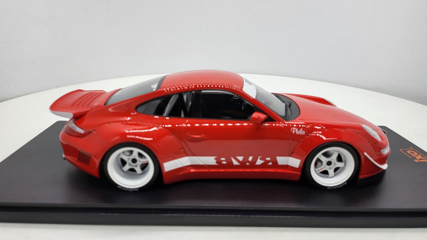 IXO: Porsche 997 RWB Rood - Schaal 1:18