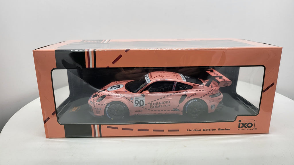 IXO: Porsche 911 GT3 Cup - Brands Hatch 2023 #90 J.Malin - Schaal 1:18