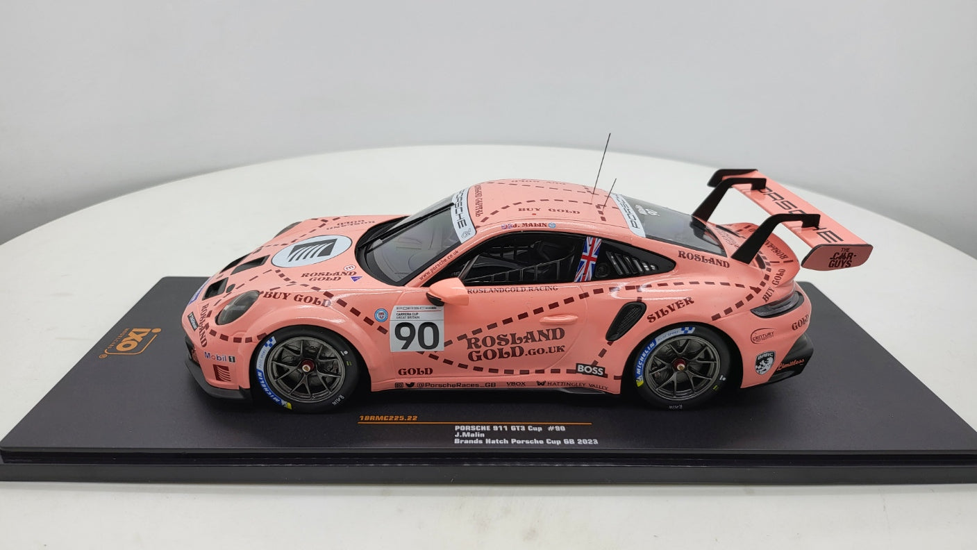 IXO: Porsche 911 GT3 Cup - Brands Hatch 2023 #90 J.Malin - Schaal 1:18