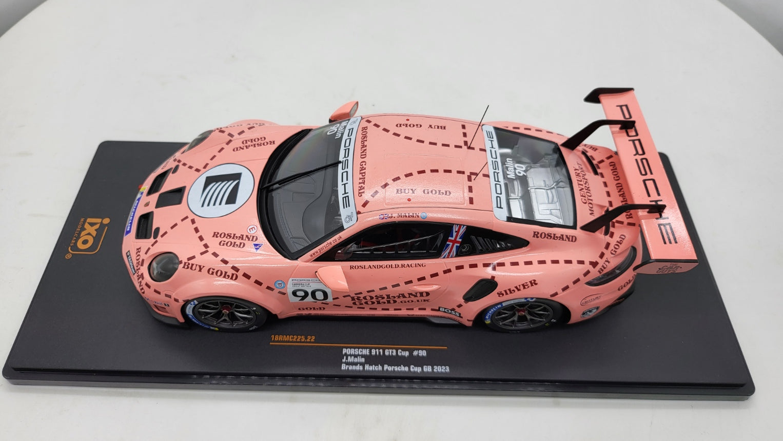 IXO: Porsche 911 GT3 Cup - Brands Hatch 2023 #90 J.Malin - Schaal 1:18