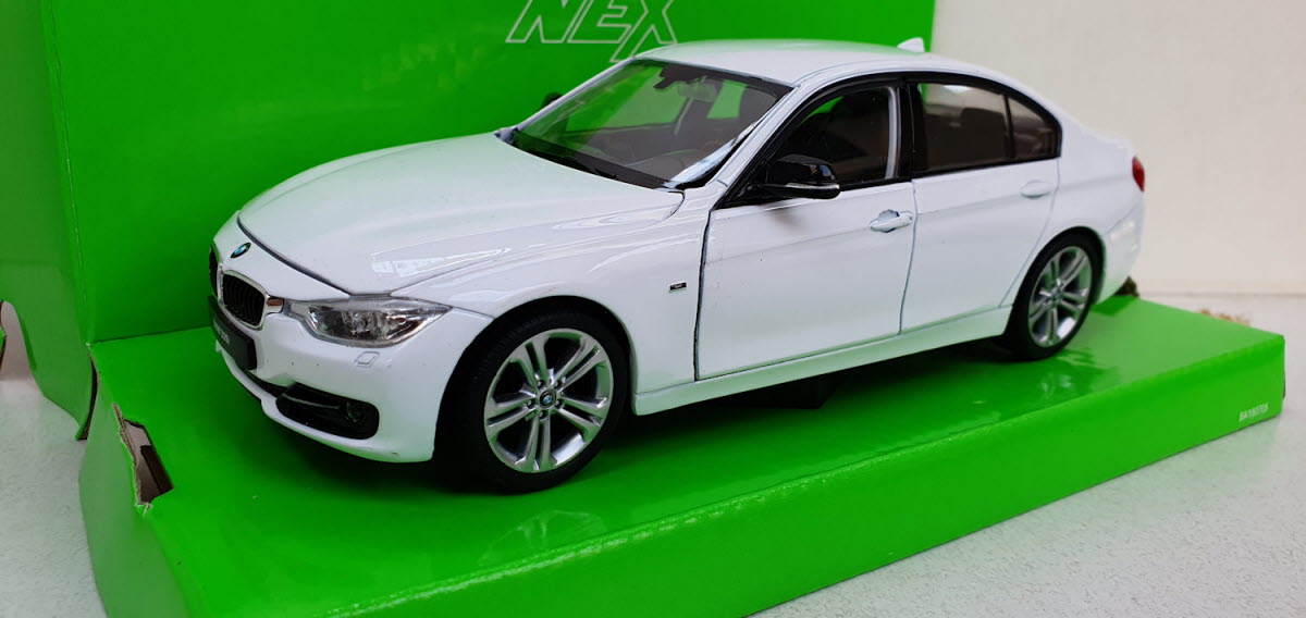 Welly BMW 335i (F30) Wit 2013 Sedan 1:24