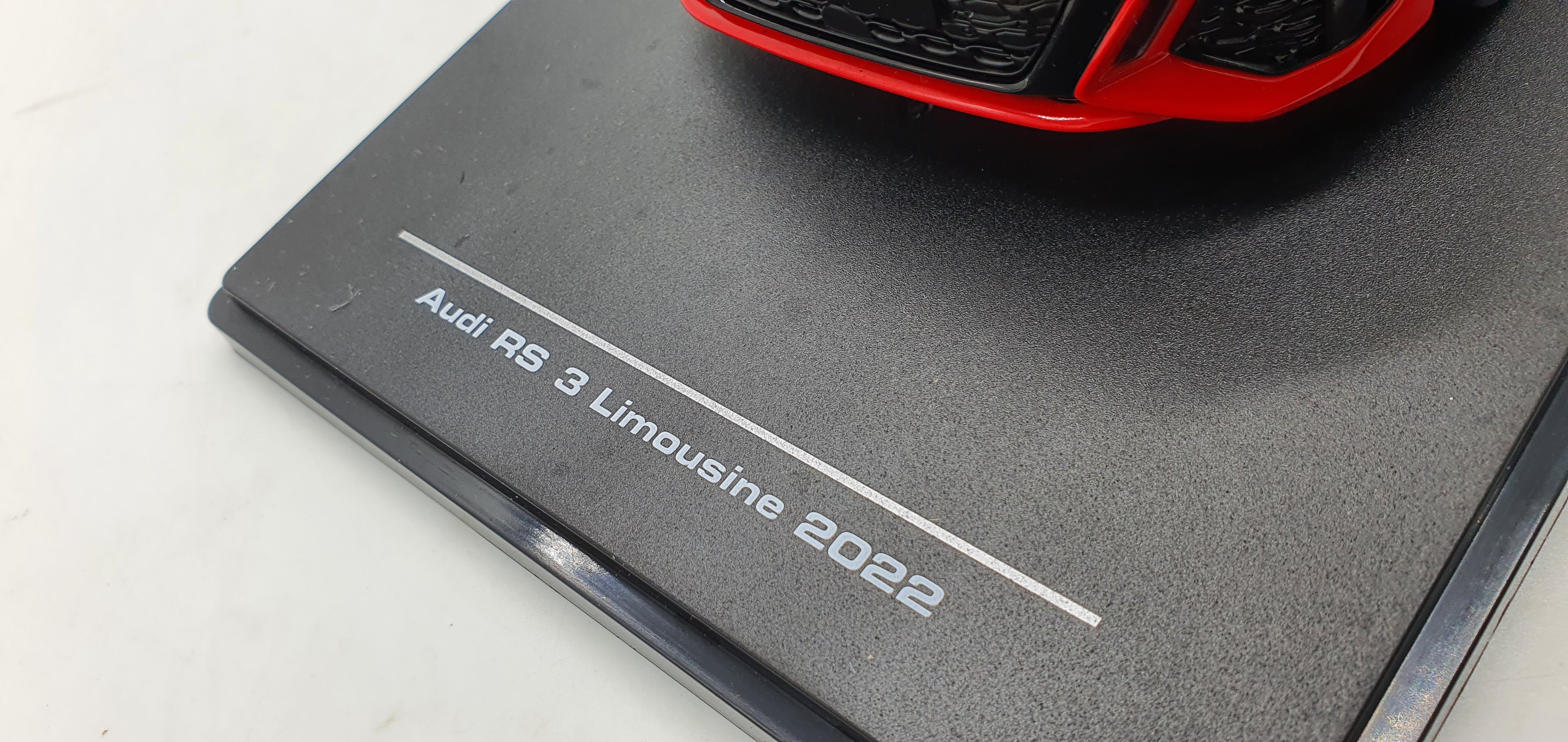 Audi RS3 Limousine 2022 Rood MCG 1:18