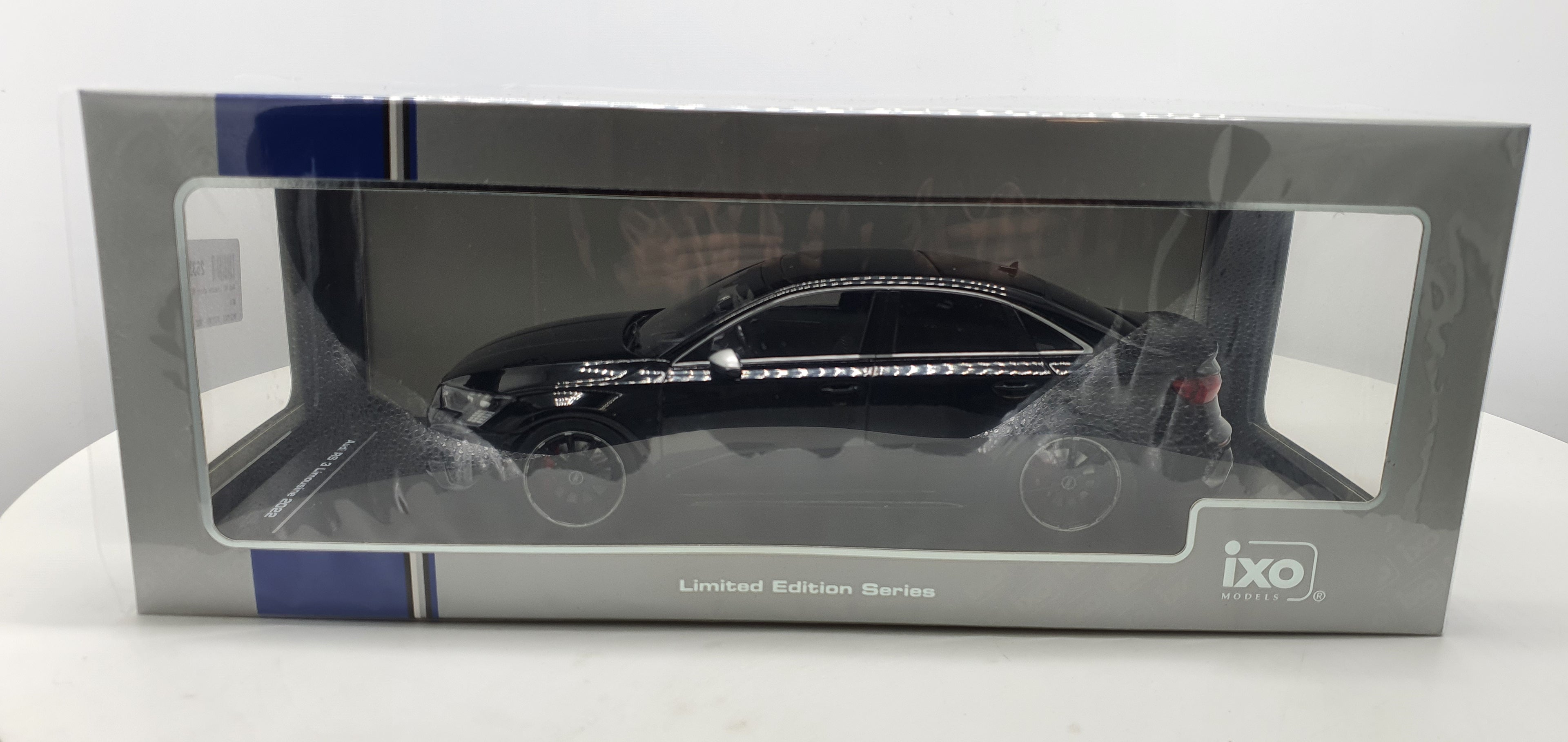 Audi RS3 Limousine 2022 Zwart MCG 1:18