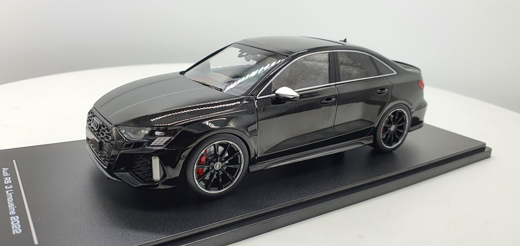 Audi RS3 Limousine 2022 Zwart MCG 1:18