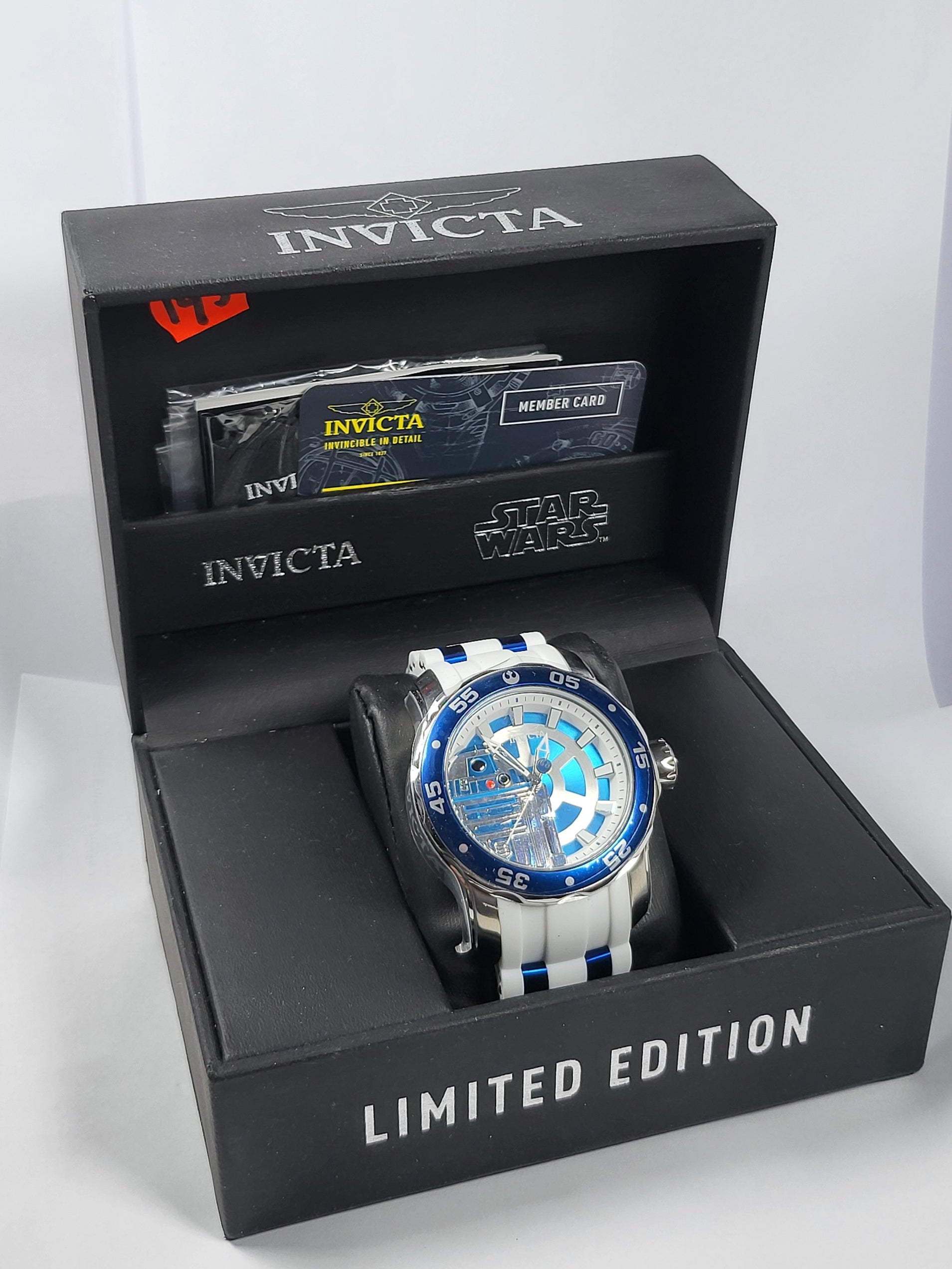 Invicta Star Wars R2-D2 Heren Model 32518 - Herenhorloge Quartz
