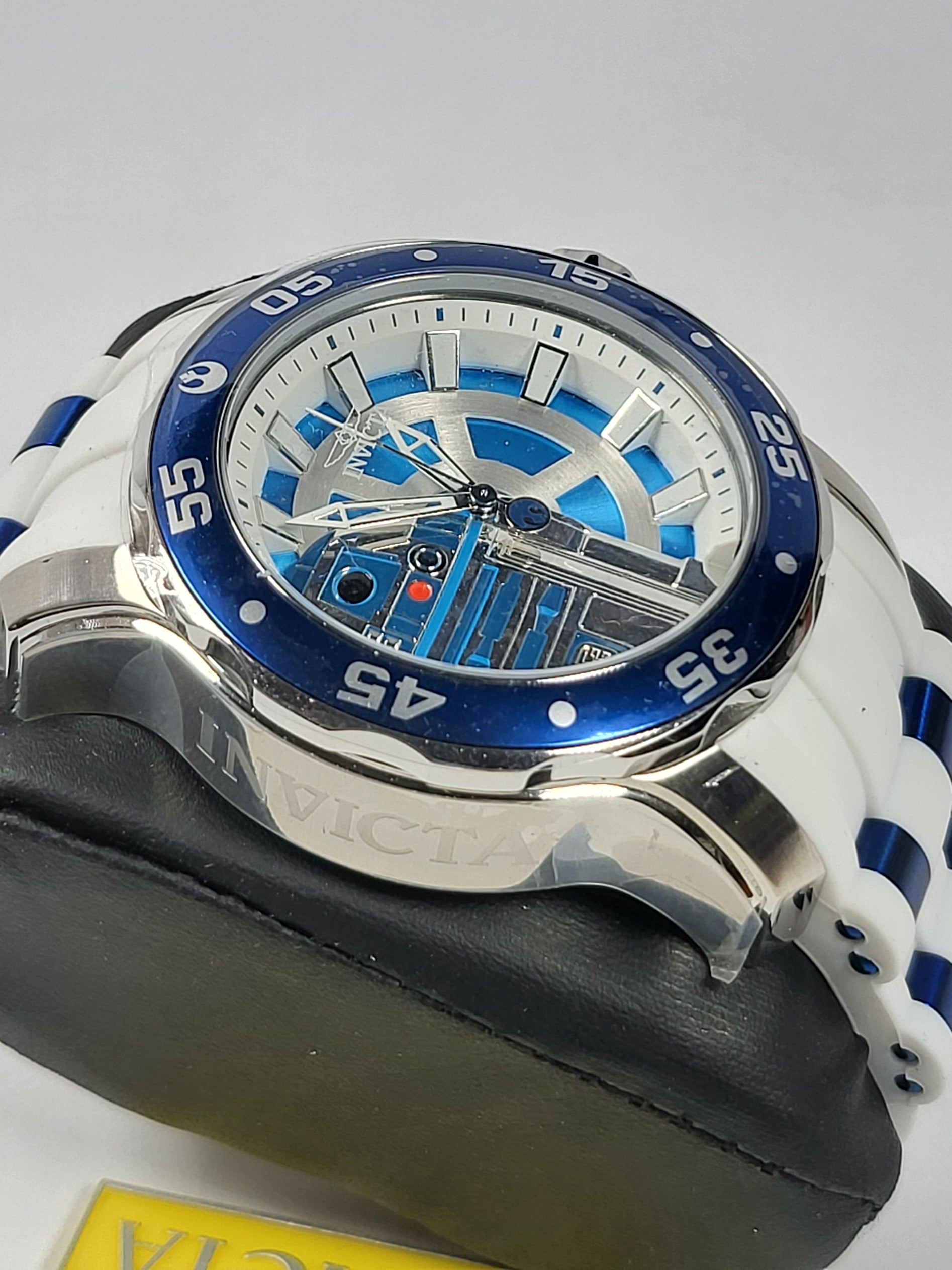Invicta Star Wars R2-D2 Heren Model 32518 - Herenhorloge Quartz