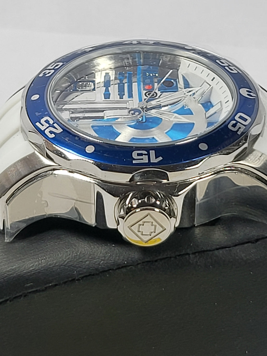 Invicta Star Wars R2-D2 Heren Model 32518 - Herenhorloge Quartz