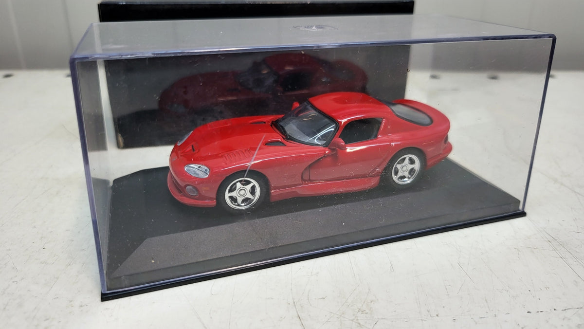 Minichamps Dodge Viper Coupé Rood 1993 - Schaal 1:43