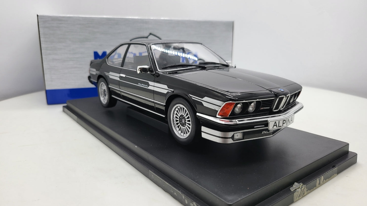 BMW Alpina B7 Turbo E24 6-serie Coupe Zwart 1980 MCG 1:18