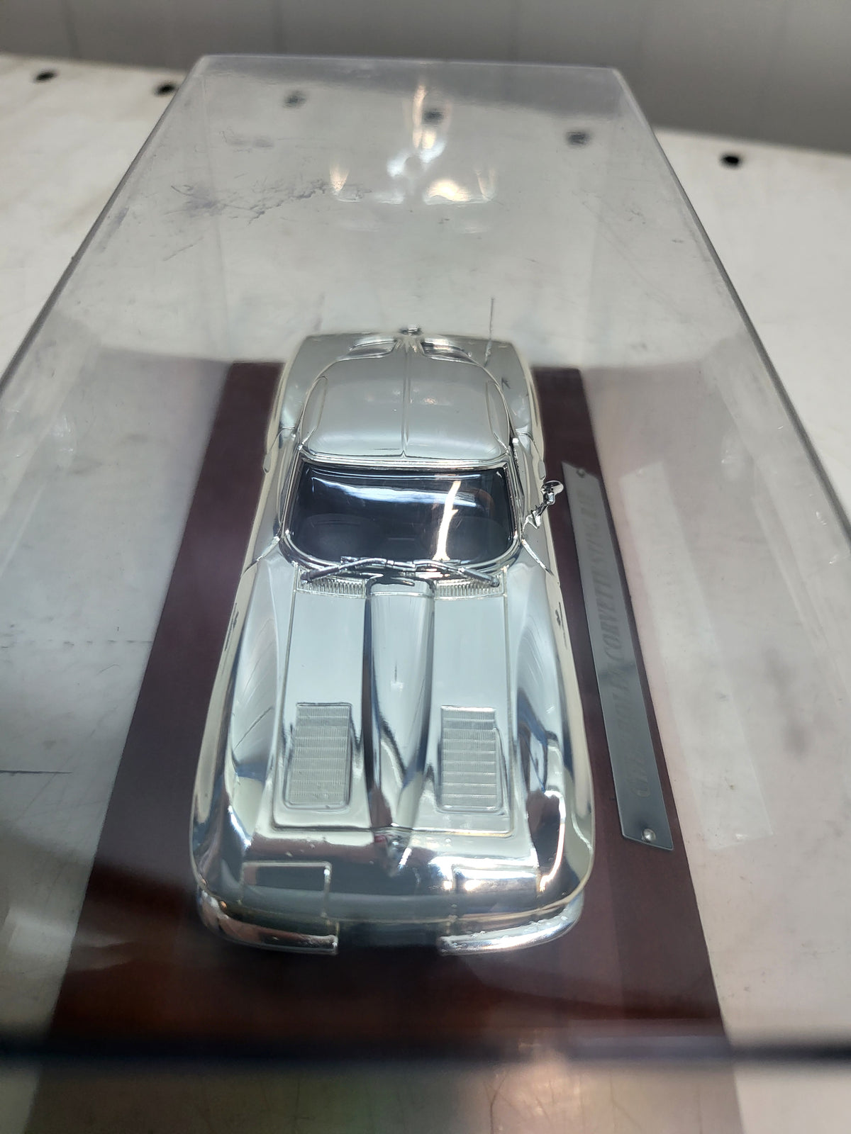 Atlas Chevrolet Corvette Sting Ray - Zilver/Chrome - Schaal 1:43