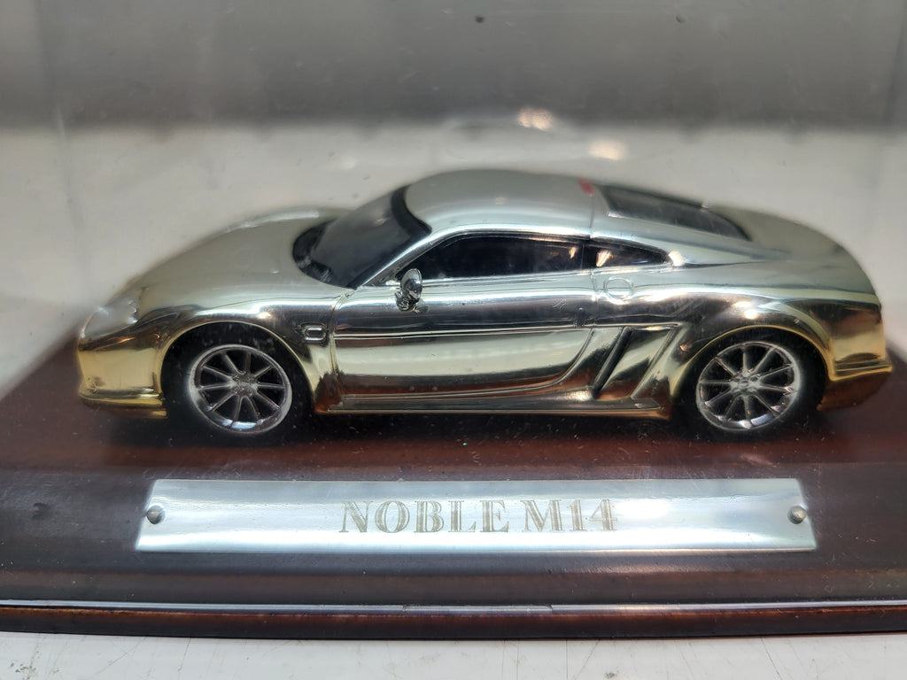 Atlas Noble M14 - Zilver/Chrome - Schaal 1:43