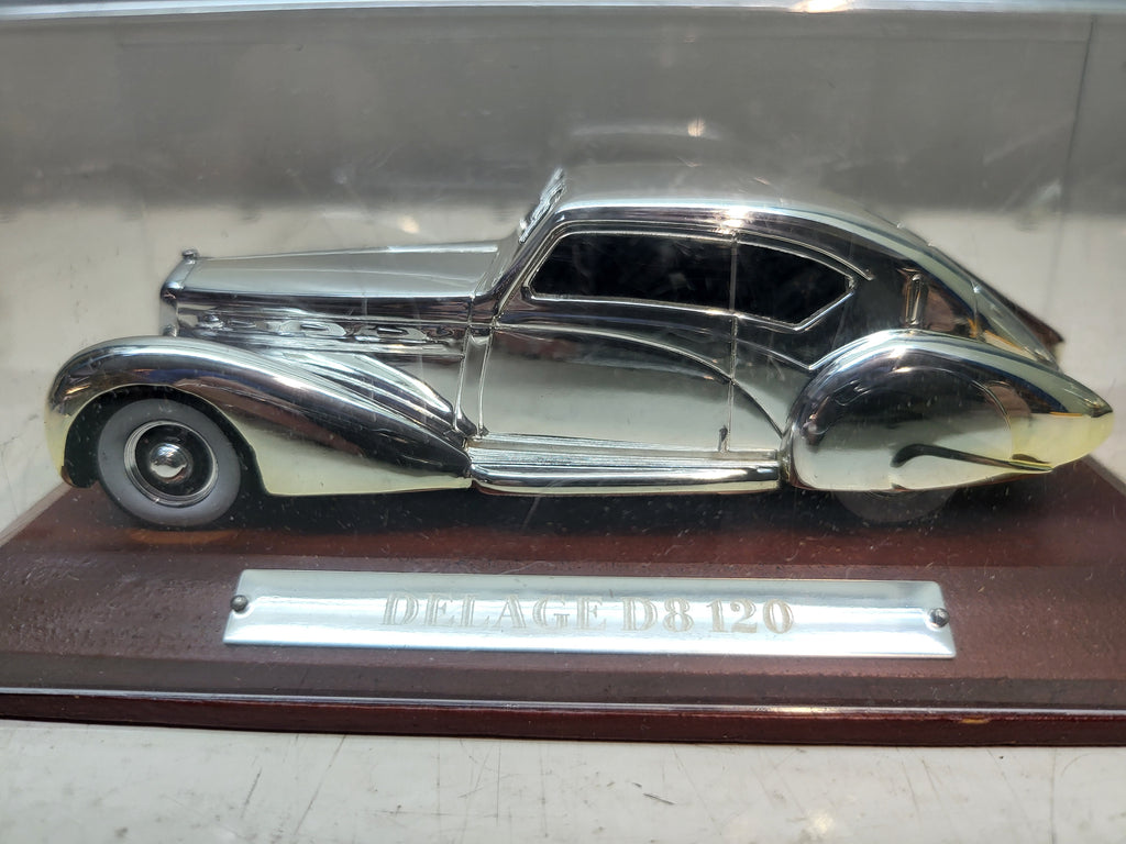 Atlas Delage D8 120 Zilver/Chrome - Schaal 1:43
