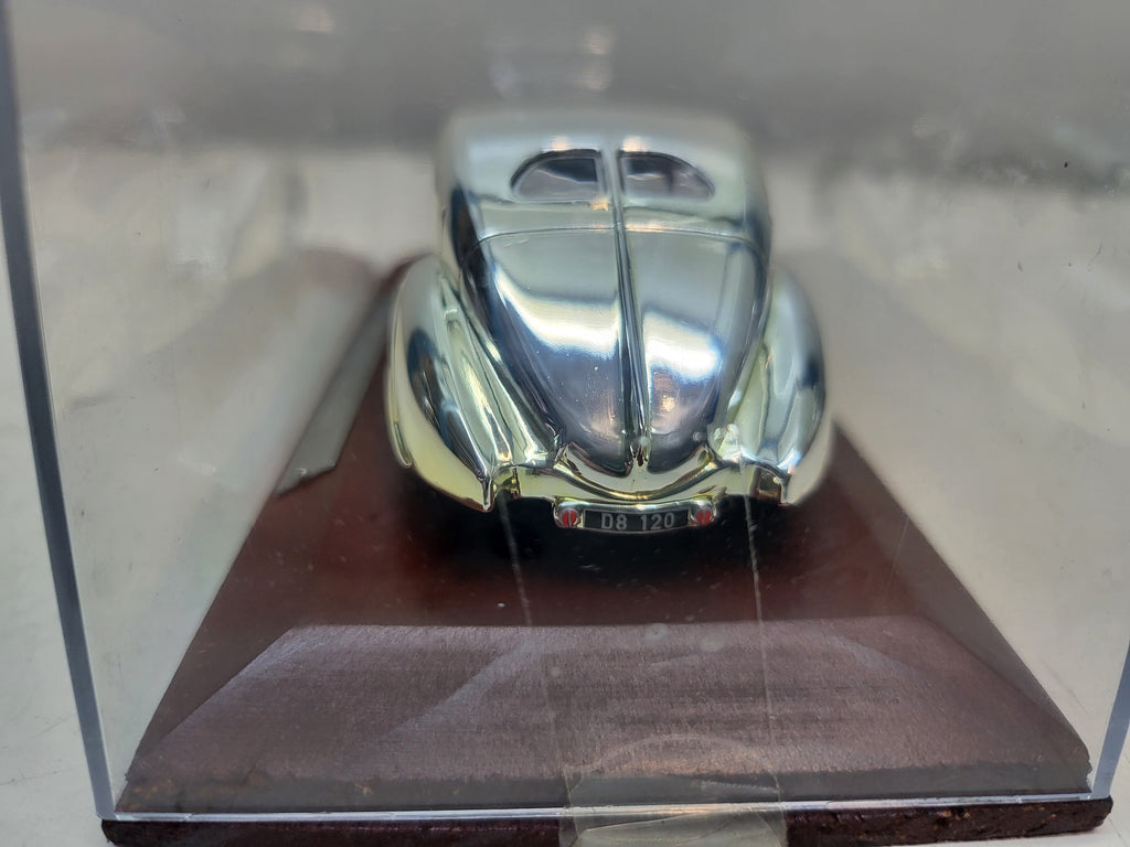 Atlas Delage D8 120 Zilver/Chrome - Schaal 1:43