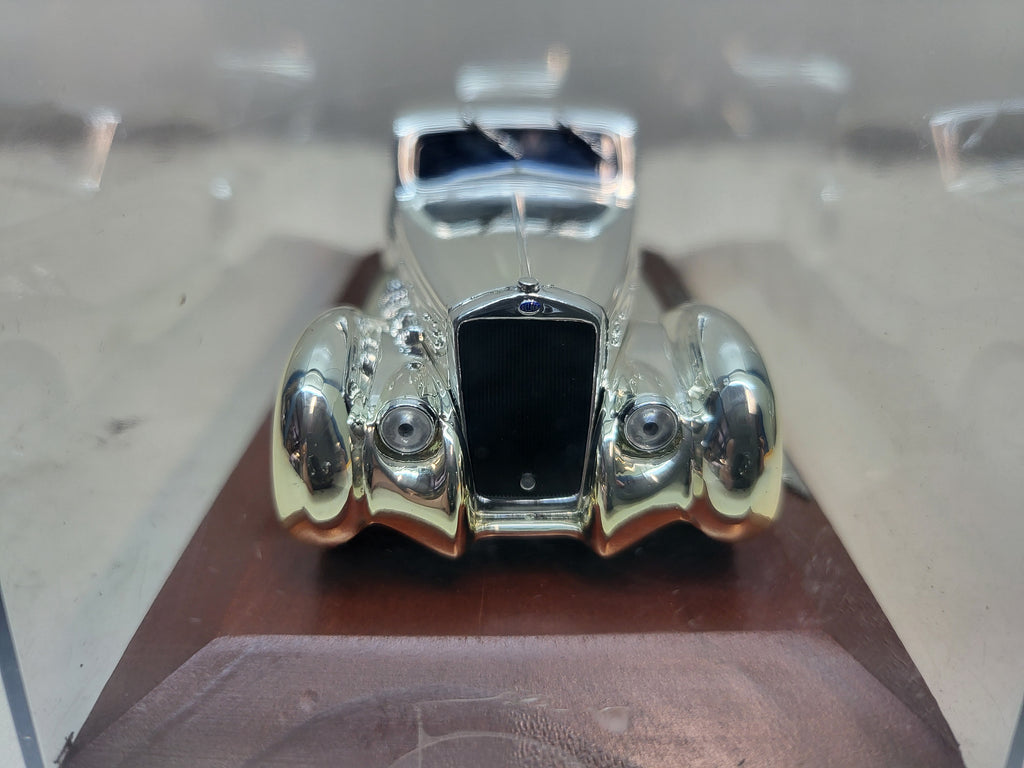 Atlas Delage D8 120 Zilver/Chrome - Schaal 1:43