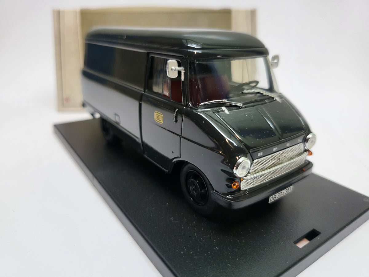 Brekina Opel Blitz Kastenwagen A-1960 - Schaal 1:43