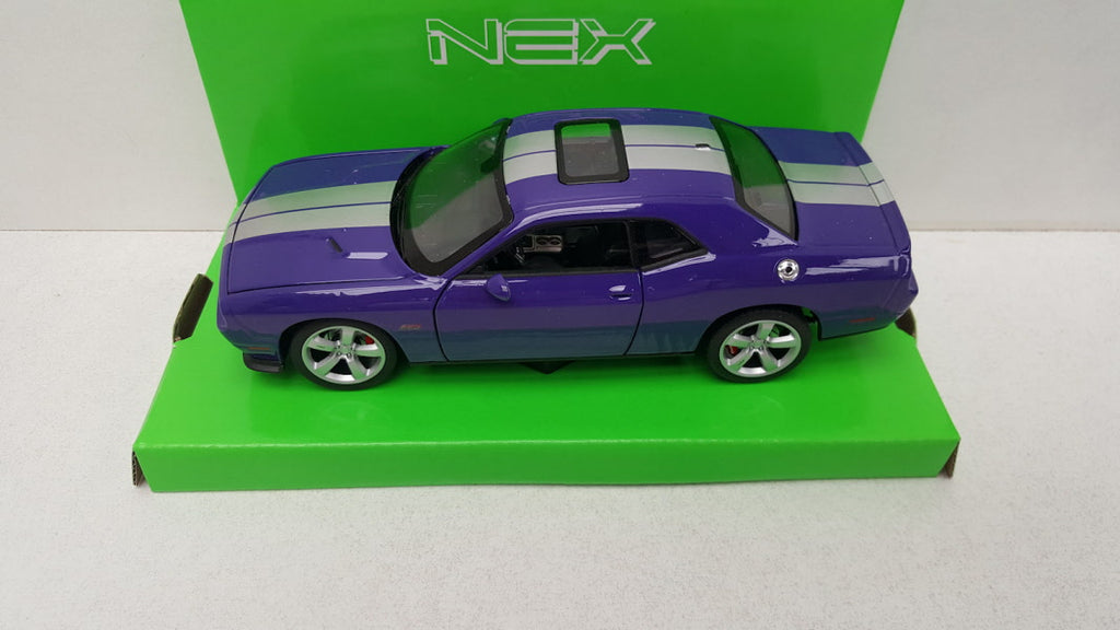 Dodge Challenger SRT Paars/Zilver 2012 Welly 1:24