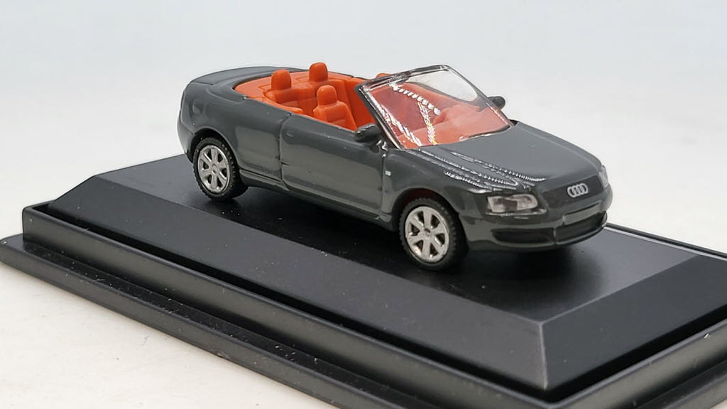 Audi A4 Cabriolet Donkergrijs - Schuco 1:87