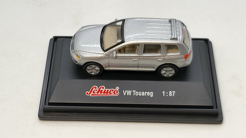 Volkswagen Touareg Zilver Metallic - Schuco 1:87