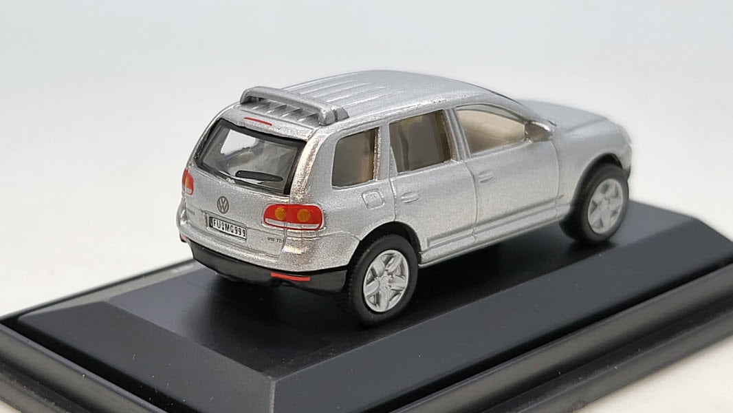Volkswagen Touareg Zilver Metallic - Schuco 1:87