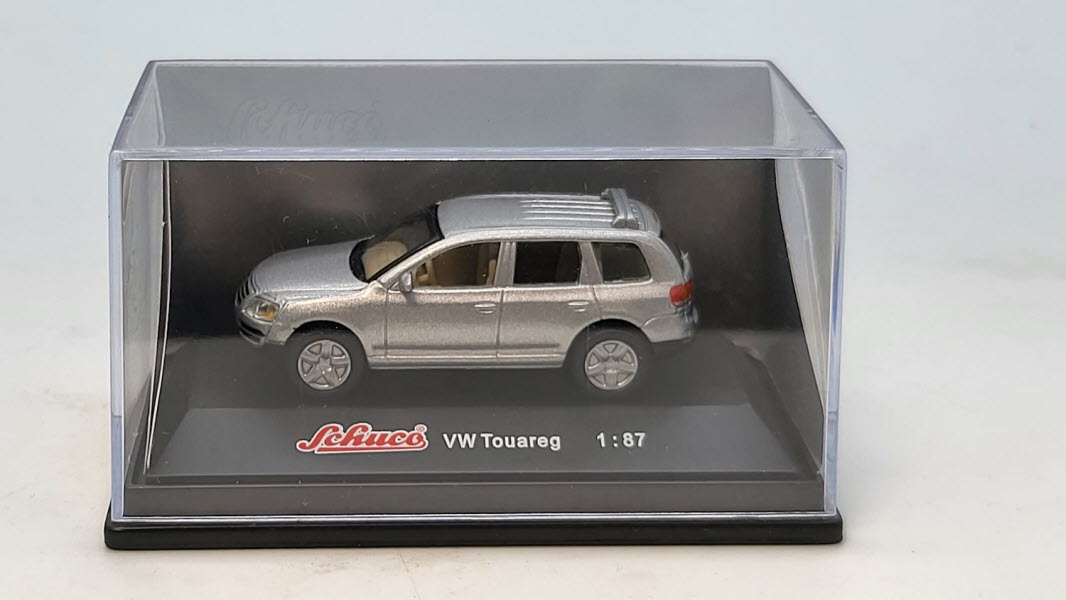 Volkswagen Touareg Zilver Metallic - Schuco 1:87