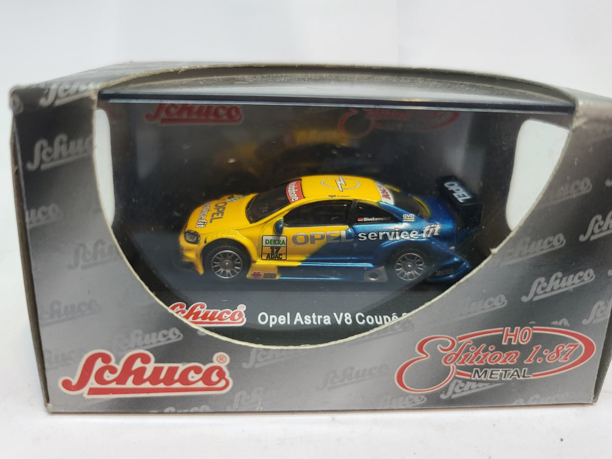 Opel Astra V8 Coupé Geel/Blauw 2003 Jeroen Bleekemolen - Schuco 1:87