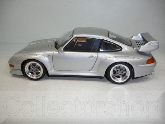 UT Models Porsche 911 993 GT2 Street 1997 - Schaal 1:18