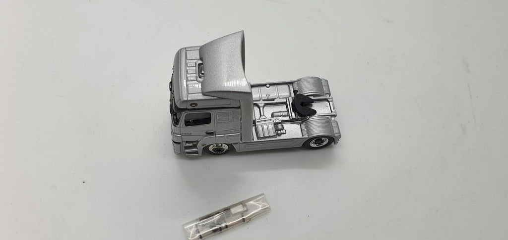 Mercedes Axor Trekker Grijs - Schuco 1:87