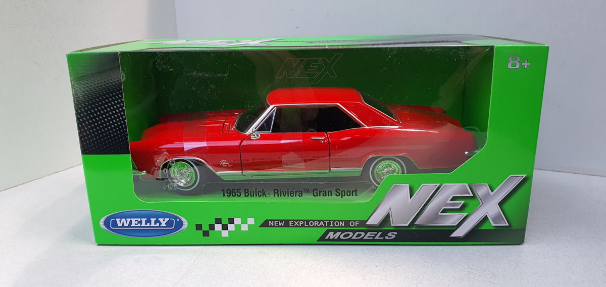 Buick Riviera Grand Sport Rood 1965 Welly 1:24