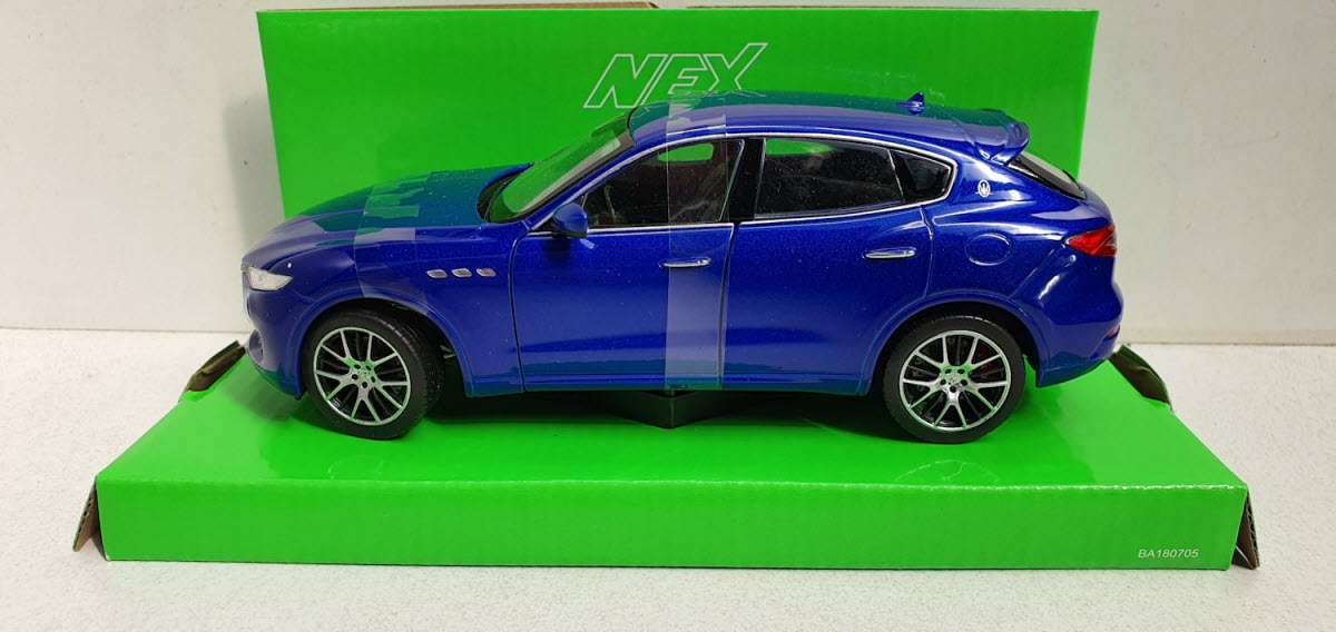 Maserati Levante Blauw - Welly 1:24