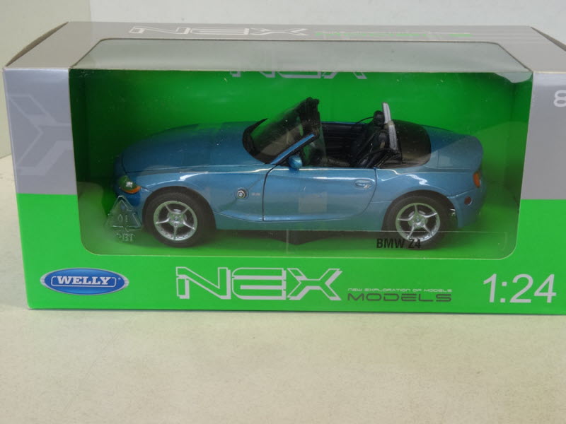 Welly: BMW Z4 Blauw 2003 - Schaal 1:24