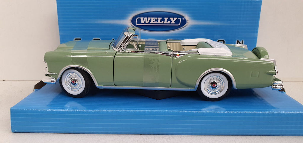 Welly: Packard Caribbean Cabriolet Lichtgroen 1953 - Schaal 1:24