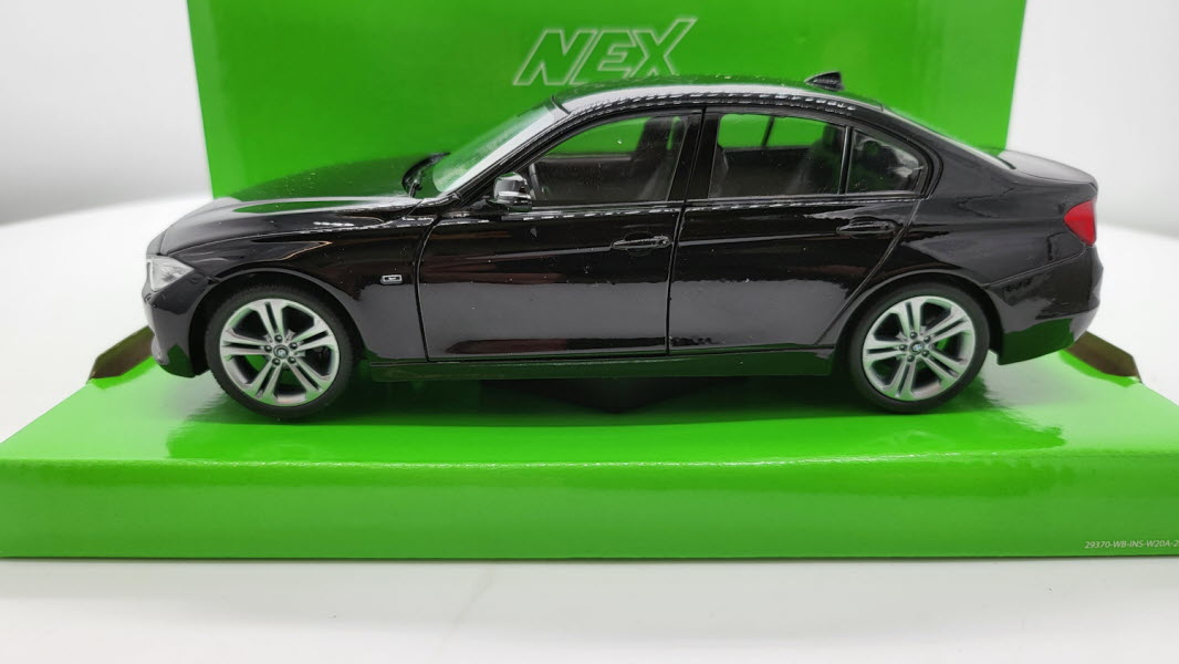 Welly BMW 335i (F30) Sedan Zwart 1:24