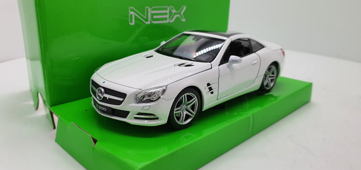 Welly: Mercedes-Benz SL 500 (R231) Wit 2012 - Schaal 1:24