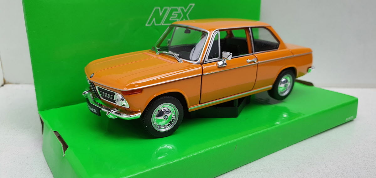 Welly: BMW 2002Ti Oranje 1:24
