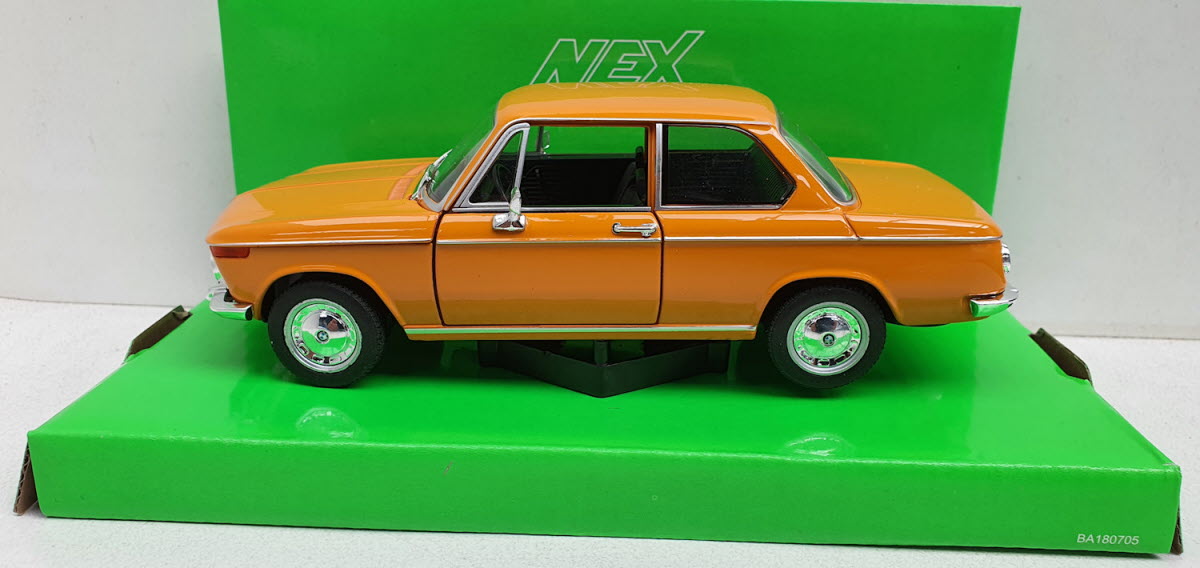Welly: BMW 2002Ti Oranje 1:24