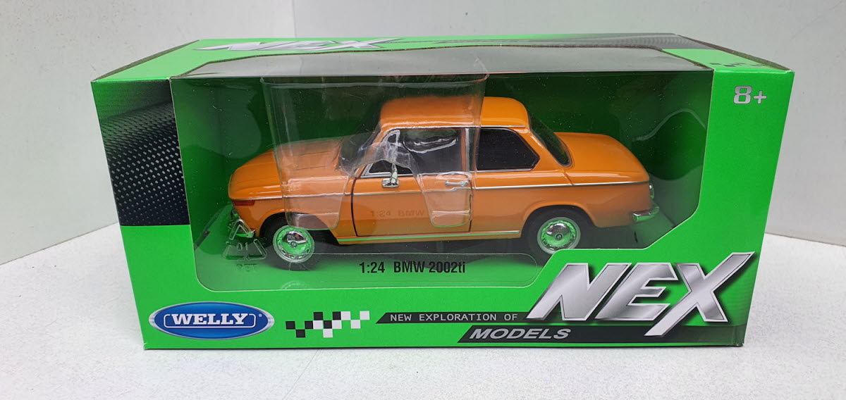 Welly: BMW 2002Ti Oranje 1:24